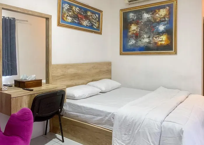 Urbanview Hotel Rimadi Slipi